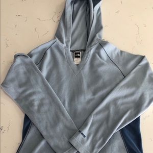 The North Face woman’s hoodie L